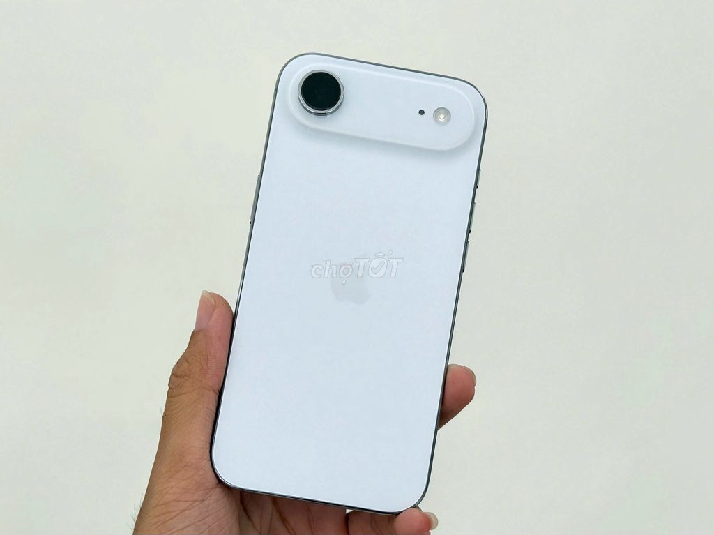 Lướt Sạc 9Lần iPhone Air 256 BH TGDĐ 12/26 Như Mới. Mua bán Điện thoại tại Quận Cái Răng Cần Thơ được đăng bởi Cầm đồ Nhanh hình 1
