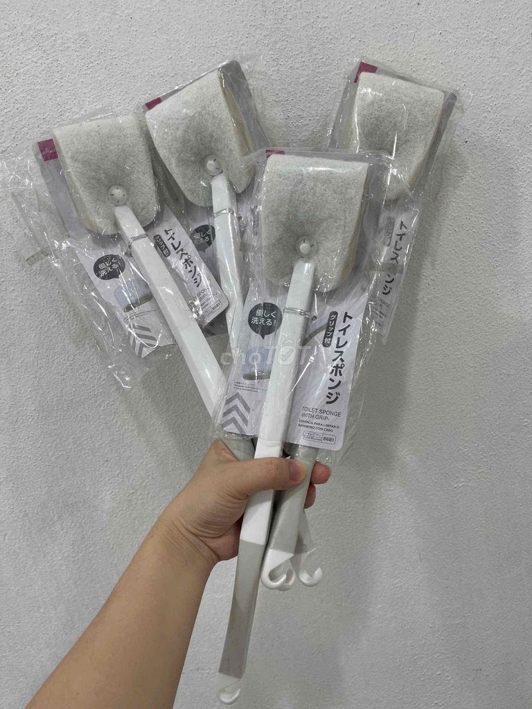 Cọ bồn cầu Daiso Nhật Bản. Mua bán Thiết bị vệ sinh, nhà tắm tại Quận Hoàng Mai Hà Nội được đăng bởi Second hand store hình 1