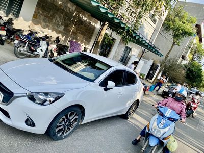 Mazda 2 2018 Sedan Trắng 1 chủ