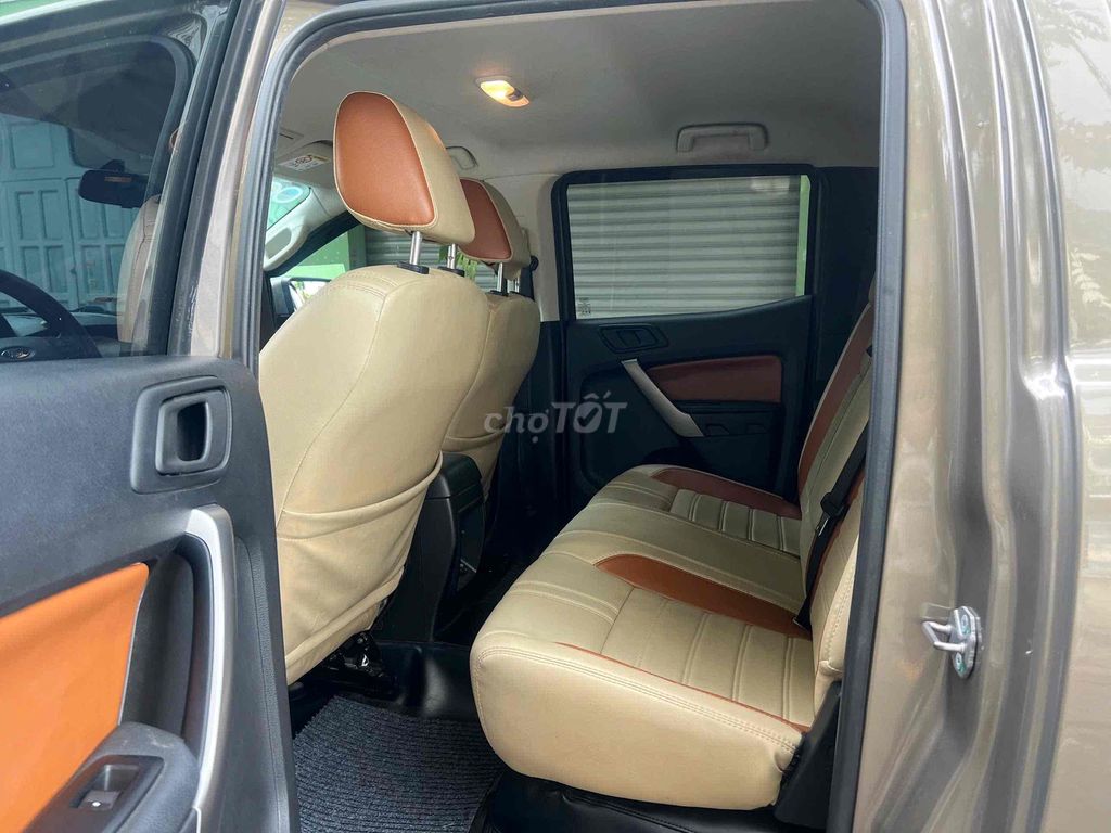 Ford Ranger 2020 XLS 2.2L 4x2 AT - 87000 km. Mua bán Ô tô tại Quận Bình Tân Tp Hồ Chí Minh được đăng bởi Lan pham  hình 13