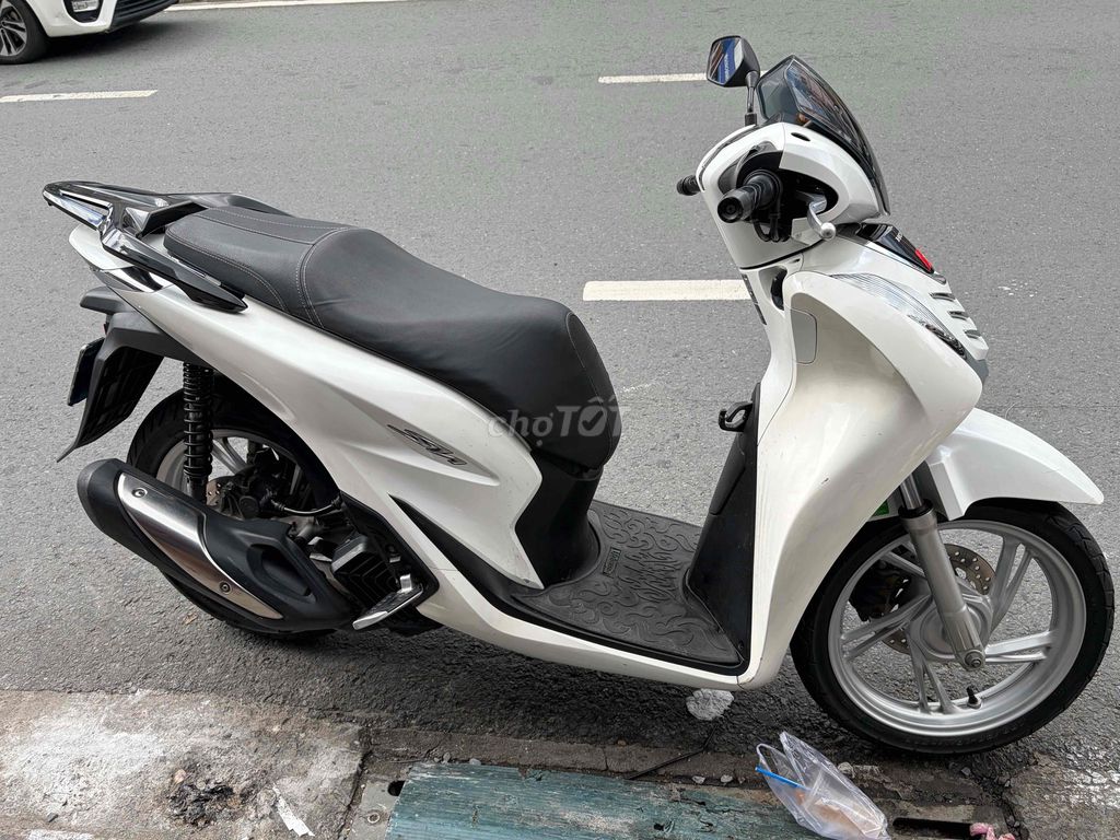 Honda SH 125 белый