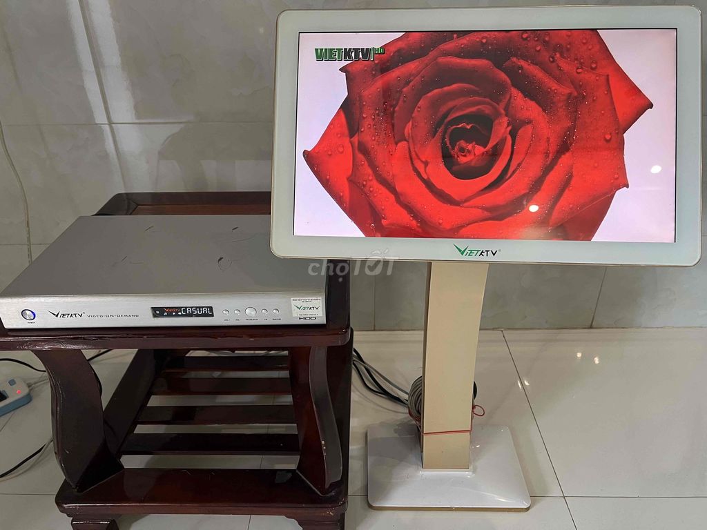 Bán bộ karaoke vietktv chọn bài. Mua bán Tivi, Âm thanh tại Thành phố Biên Hòa Đồng Nai được đăng bởi Quang Anh hình 1