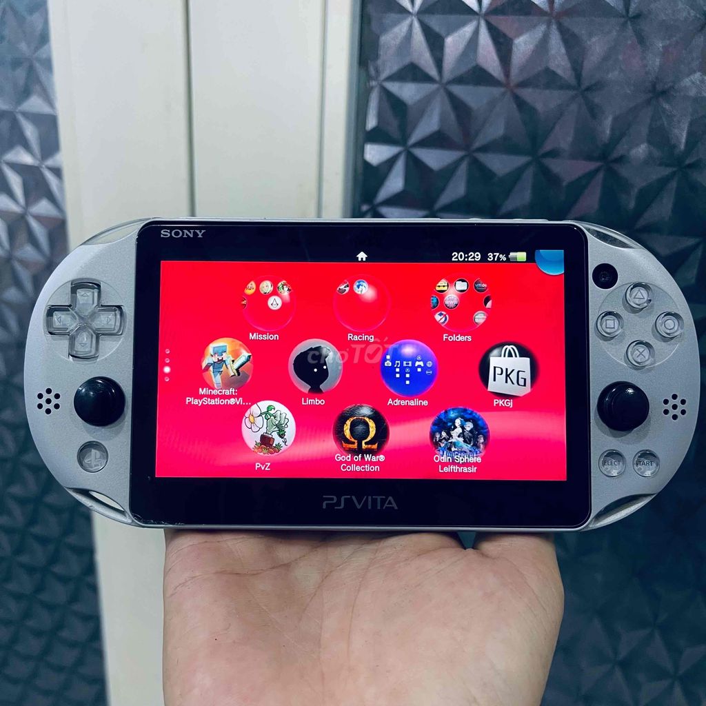 Sony Ps vita 2000 Siver fullgame 32GB. Mua bán Thiết bị chơi game tại Quận 5 Tp Hồ Chí Minh được đăng bởi school stone hình 5