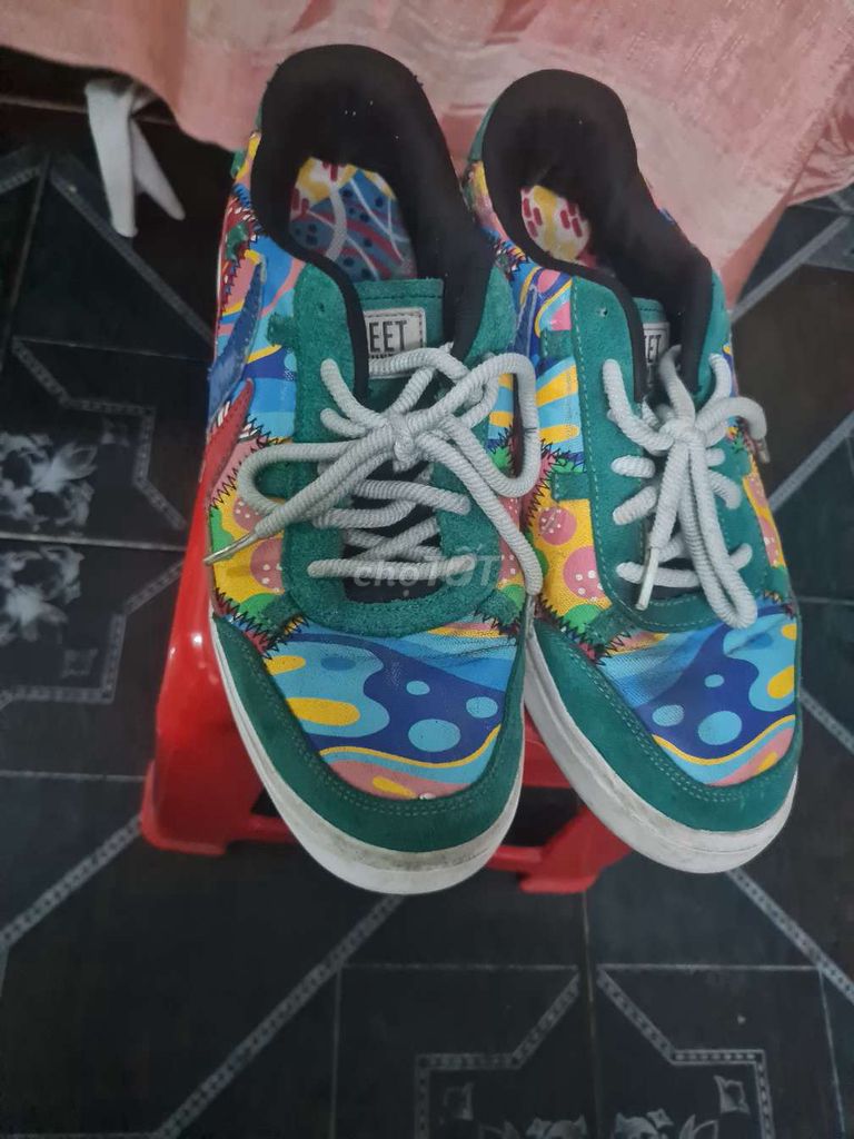 Giày thể thao Bitis Hunter size 42. Mua bán Giày dép tại Quận 3 Tp Hồ Chí Minh được đăng bởi Sơn hình 1