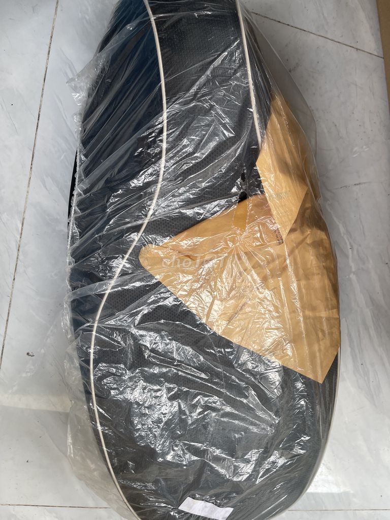 Yên xe máy Piaggio Vespa Sprint da đen 2024. Mua bán Phụ tùng xe tại Quận Gò Vấp Tp Hồ Chí Minh được đăng bởi Huy hình 2