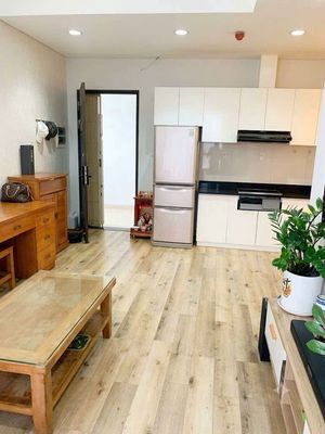 Căn hộ 61 m² · 2 PN · Đường Lạc Long Quân