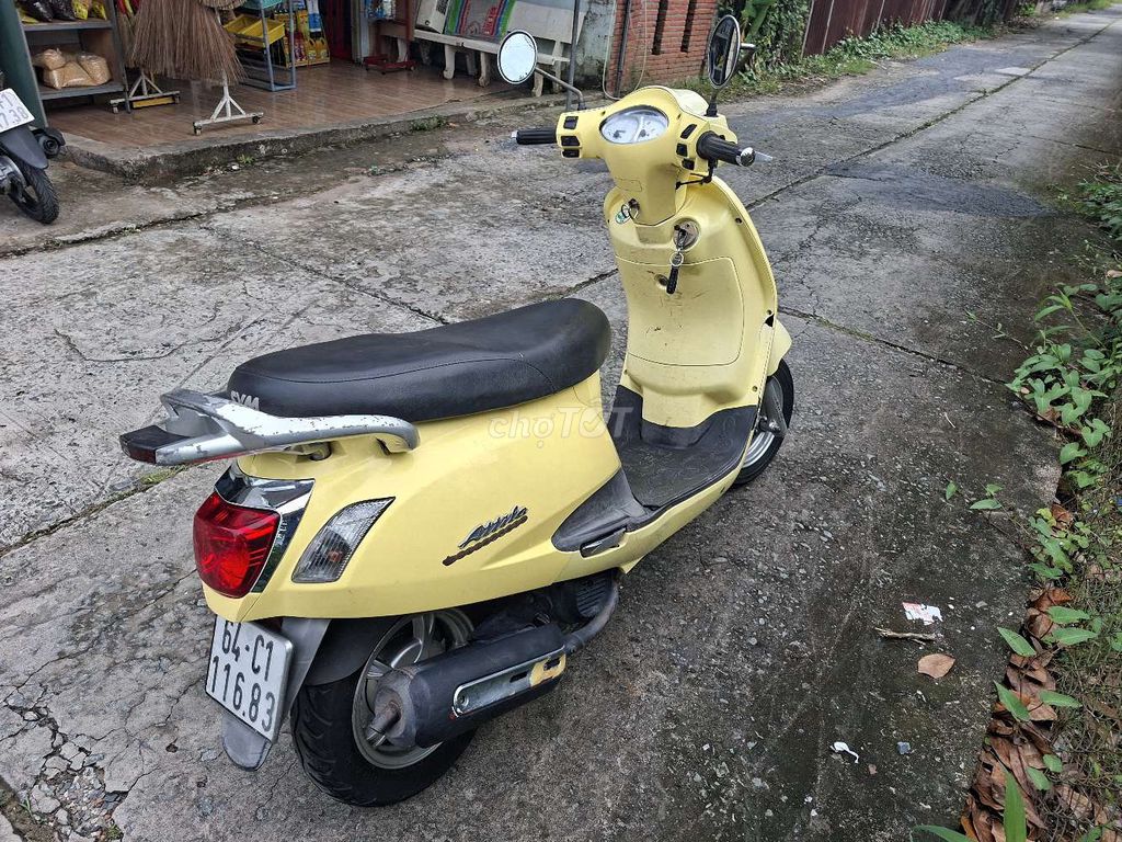 SYM Attila màu Vàng. Mua bán Xe máy tại Thành phố Vĩnh Long Vĩnh Long được đăng bởi Hoàng trần tài hình 4