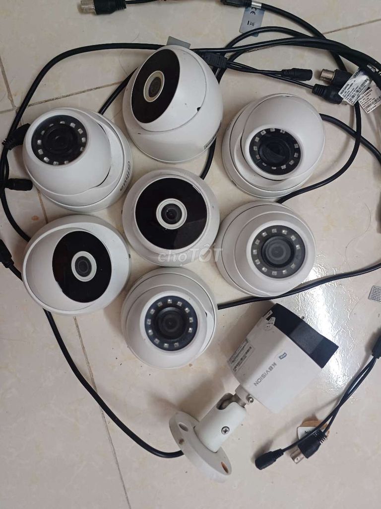 Camera CVI full thân sắt kbvision/dahua thanh lý