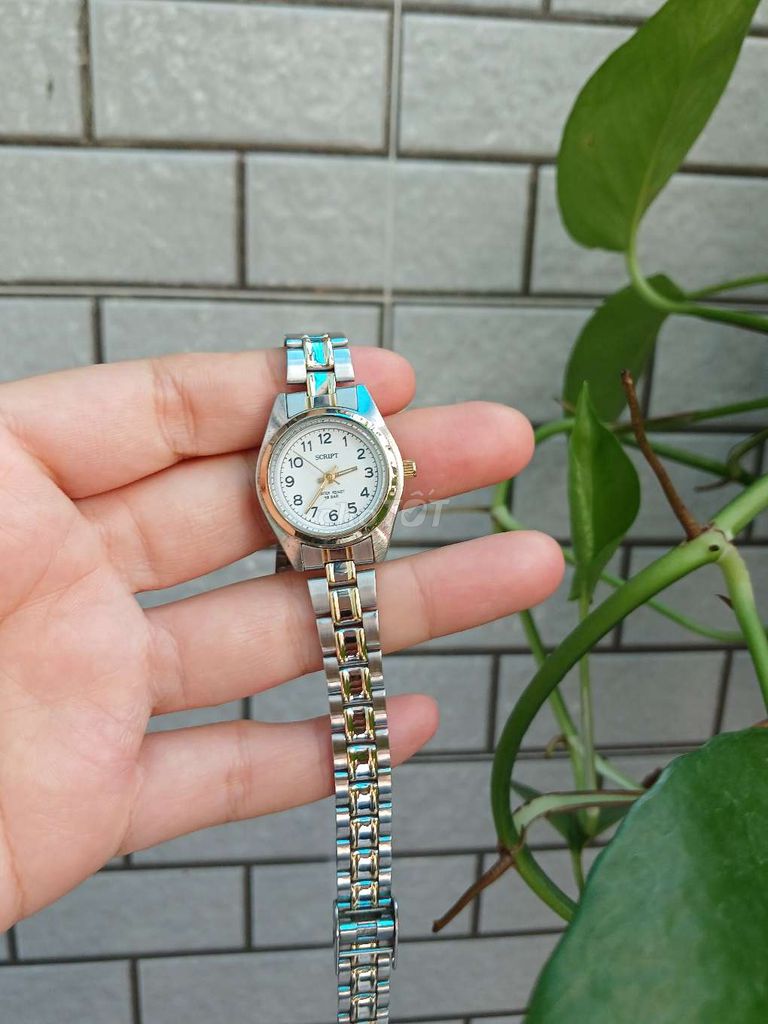 Đồng hồ nữ máy Nhật, giá 200k
