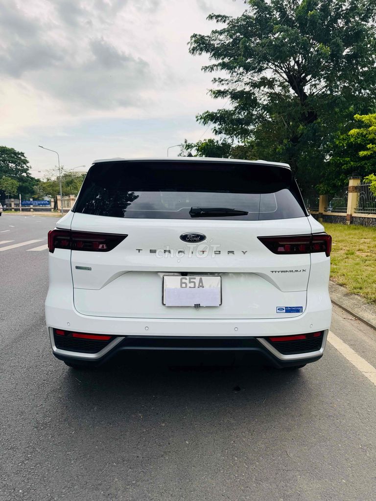 Ford Territory 2023 Titanium X (Sơn Zin 100%). Mua bán Ô tô tại Quận Ninh Kiều Cần Thơ được đăng bởi Lê Minh Trí hình 4