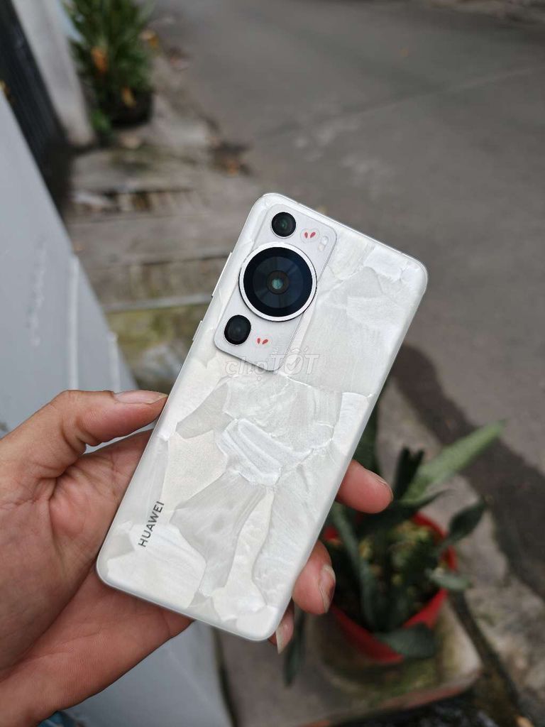 Huawei P60 Pro 256GB Trắng vân đá 98%. Mua bán Điện thoại tại Quận Bình Tân Tp Hồ Chí Minh được đăng bởi Thái Bình Dương hình 1