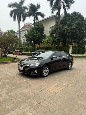 Hyundai Elantra GLS Đen