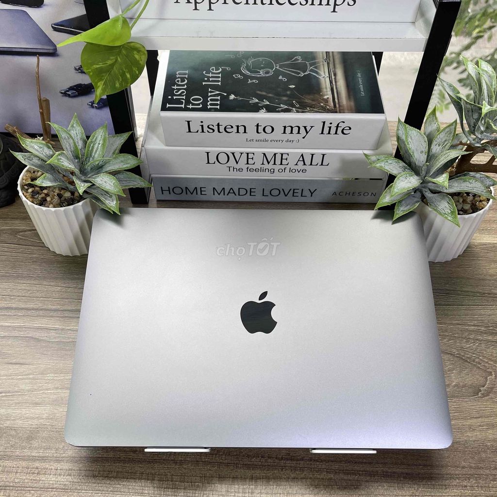Macbook Pro M1 8GB/256GB Gray 98%. Mua bán Laptop tại Quận Tân Bình Tp Hồ Chí Minh được đăng bởi Nghĩa Bảy Hiền hình 1