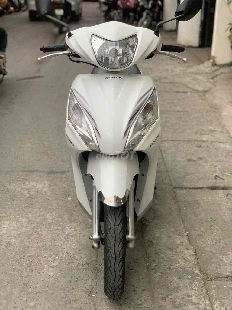 honda vision trắng máy ngon, xe. như mới. Mua bán Xe máy tại Quận Nam Từ Liêm Hà Nội được đăng bởi Cường nguyễn hình 4