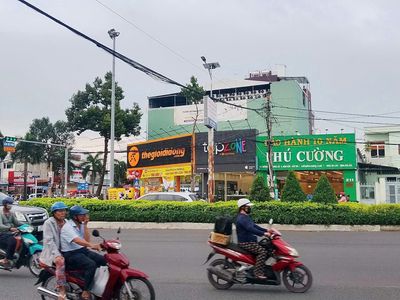 CHO THUÊ NHÀ MẶT TIỀN ĐƯỜNG NGUYỄN VĂN LINH TRÊN 8M GIÁ 60 TRIỆU. Cho thuê nhà ở tại Quận Ninh Kiều Cần Thơ được đăng bởi Nguyễn Văn Tuấn