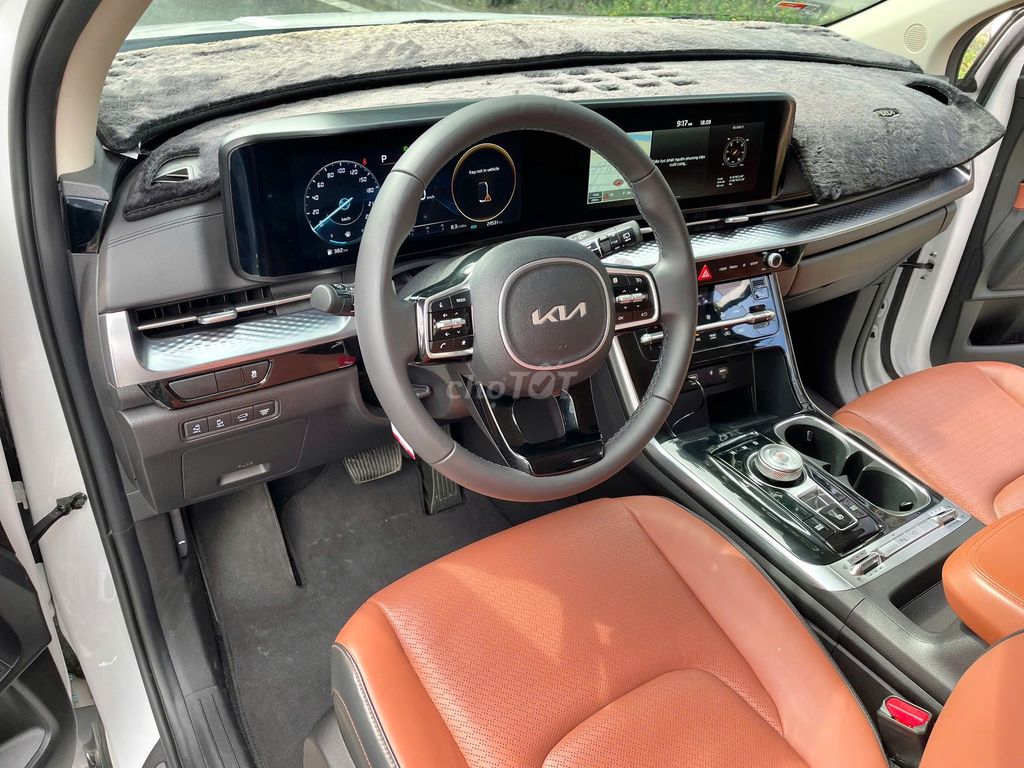 Kia Carnival Premium 2.2D 7S 2024 - 24000 km. Mua bán Ô tô tại Quận 12 Tp Hồ Chí Minh được đăng bởi ĐỨC XE LƯỚT hình 4