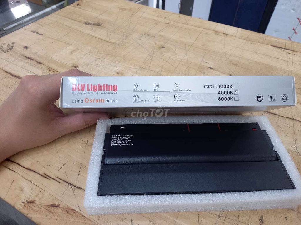 Thanh lý đèn ray nam châm DLV-NC-04-12-12w-4000k. Mua bán Đèn tại Quận 6 Tp Hồ Chí Minh được đăng bởi Trung Tiến hình 3