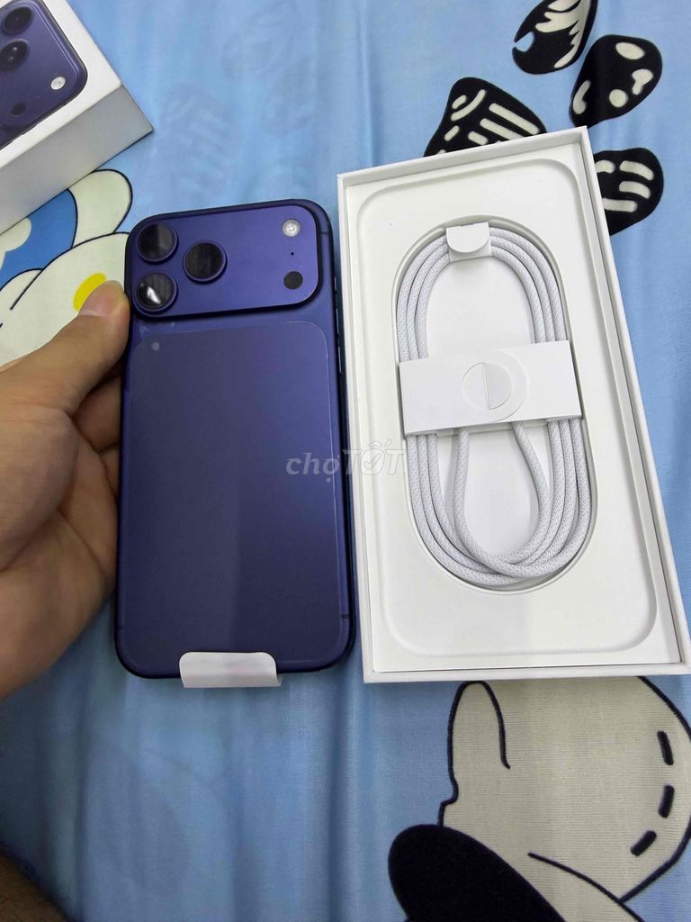 iPhone 17 ProMax Blue Mỹ LL/A Mới lướt. Mua bán Điện thoại tại Quận Gò Vấp Tp Hồ Chí Minh được đăng bởi Cửa Hàng BT Mobile Chuyên Iphone Quốc Tế Giá Tốt hình 1