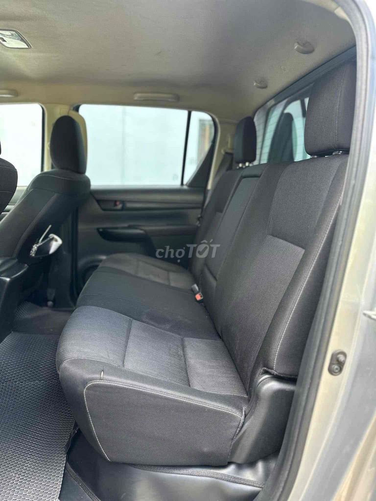 Toyota Hilux 2019 2.4E 4×2 MT nhập Thái Lan. Mua bán Ô tô tại Thành phố Buôn Ma Thuột Đắk Lắk được đăng bởi Trương Hùng  hình 6