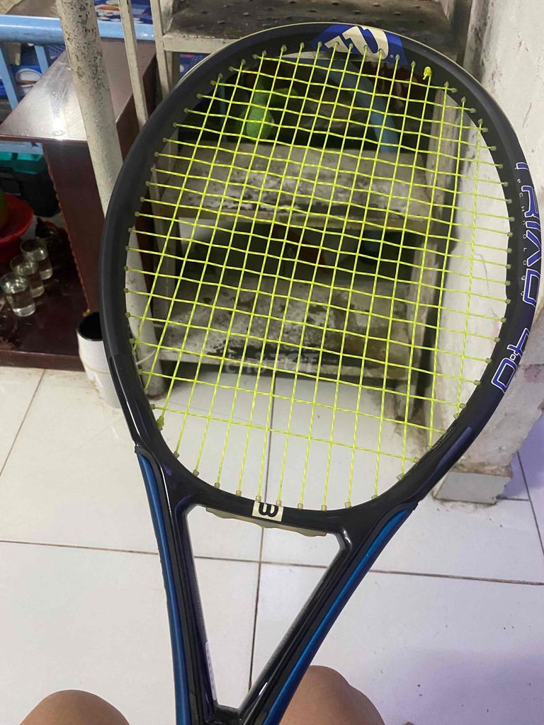Vợt tennis Wilson Kim loại Unisex. Mua bán Đồ thể thao, Dã ngoại tại Huyện Hóc Môn Tp Hồ Chí Minh được đăng bởi Phương  hình 1