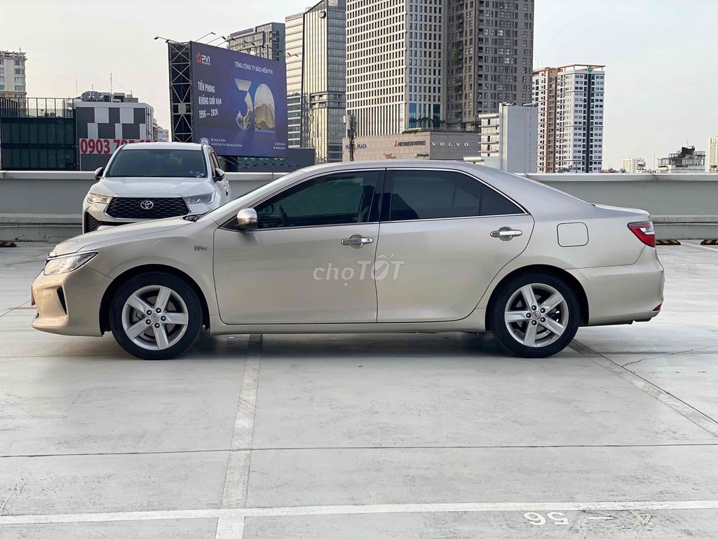 Toyota Camry 2016 2.5Q 90.000 km. Mua bán Ô tô tại Quận Bình Thạnh Tp Hồ Chí Minh được đăng bởi Toyota Sure hình 6