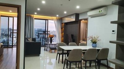Rent · 1 bd · 61 м² · Quận 10