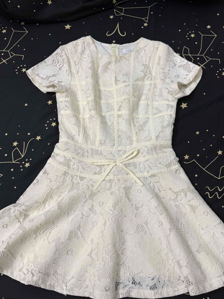Váy ren nữ size S. Mua bán Quần áo tại Thành phố Thái Bình Thái Bình được đăng bởi Phạm thị Mỹ hạnh hình 1