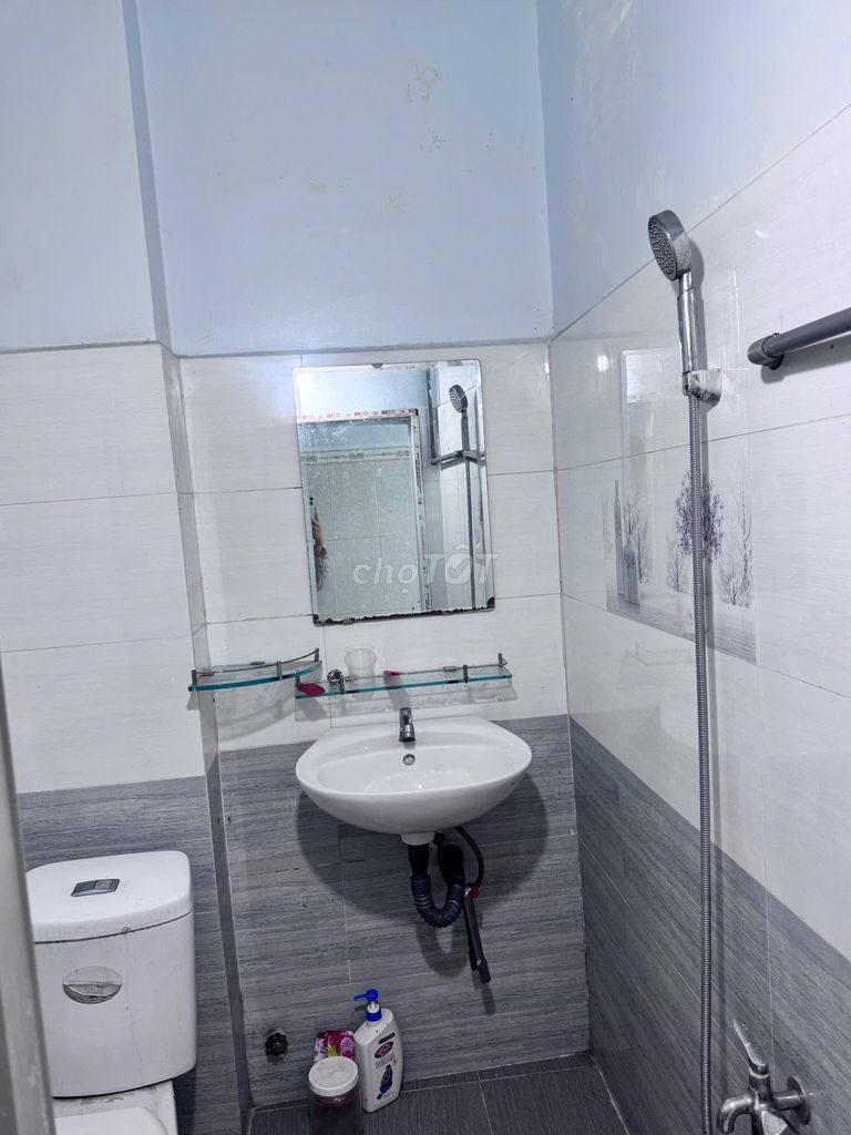 Chính chủ bán hẻm Nguyễn Dữ 33m² 2 tầng 2PN 2WC - 3.8 tỷ