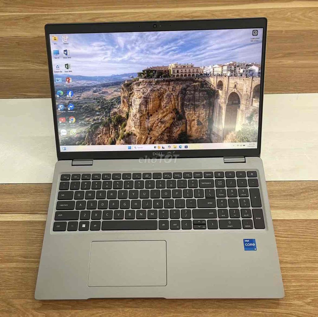 Dell Latitude 5520 Core i5 1145G7 16GB 256GB 15FHD