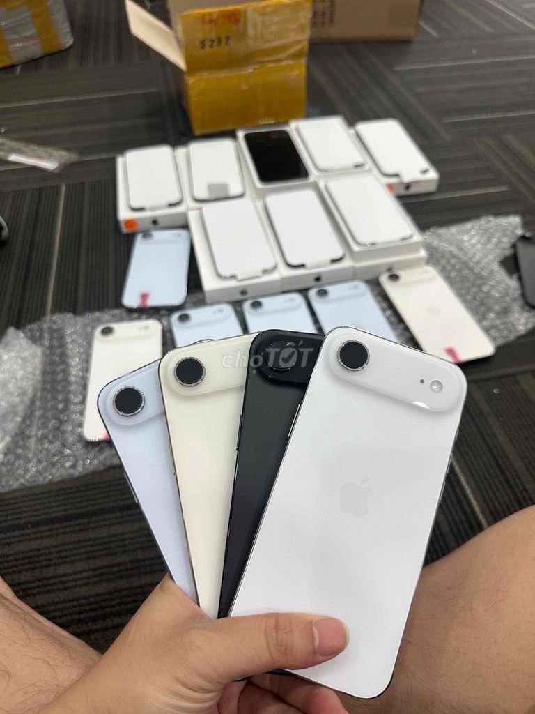 Apple iPhone Air lock 256GB Xanh, Đen,Gold. Mua bán Điện thoại tại Quận Tân Bình Tp Hồ Chí Minh được đăng bởi Quang Vũ hình 1