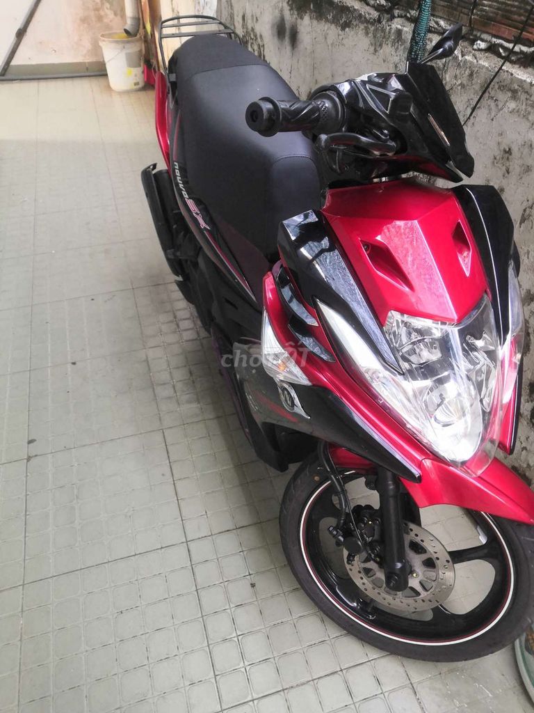 Yamaha Nouvo 5 125cc красно-черный