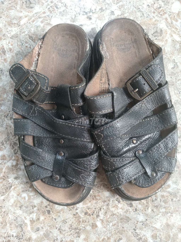 Dép Dr. Martens Da Đen size 42.5-43. Mua bán Giày dép tại Huyện Thanh Bình Đồng Tháp được đăng bởi Van Van hình 1