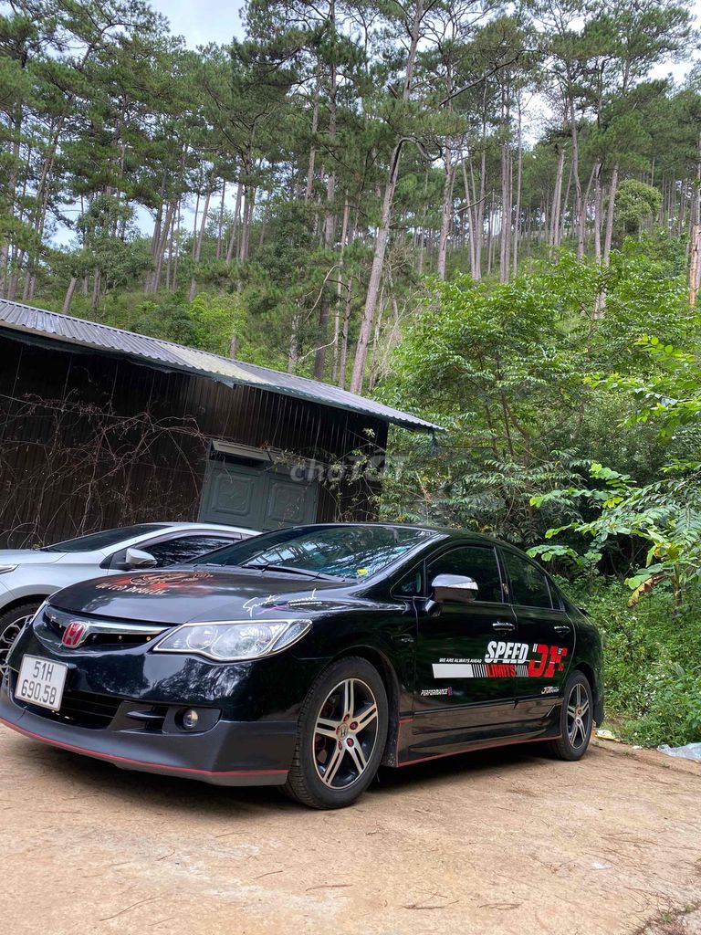 Honda Civic 2006 2.0 AT - 130000 km. Mua bán Ô tô tại Quận 7 Tp Hồ Chí Minh được đăng bởi Qui hình 1