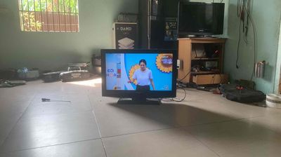 tivi 32in Samsung màu còn đẹp không bị lỗi. Mua bán Tivi, Âm thanh tại Thành phố Biên Hòa Đồng Nai được đăng bởi Điện Tử Khởi Bùi