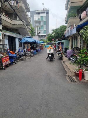 CĂN GÓC TRỆT CHUNG CƯ – 172,8 m² – NHÀ MỚI SỬA ĐẸP