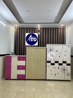 Tủ Kệ quần áo 3 cánh@@@@Tủ Kệ quần áo 3 cánh$$$. Mua bán Tủ, kệ gia đình tại Quận 7 Tp Hồ Chí Minh được đăng bởi Cửa hàng nội thất giá xưởng
