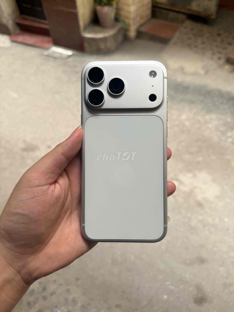 iPhone 17 Pro Max 256GB Bạc. Mua bán Điện thoại tại Quận Nam Từ Liêm Hà Nội được đăng bởi Thanh hình 1