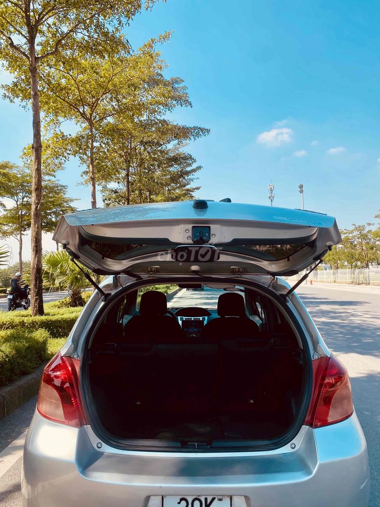 Toyota Yaris 2007 1.3 AT - 138000 km. Mua bán Ô tô tại Huyện Thanh Trì Hà Nội được đăng bởi Hoàng Phát 79 hình 7