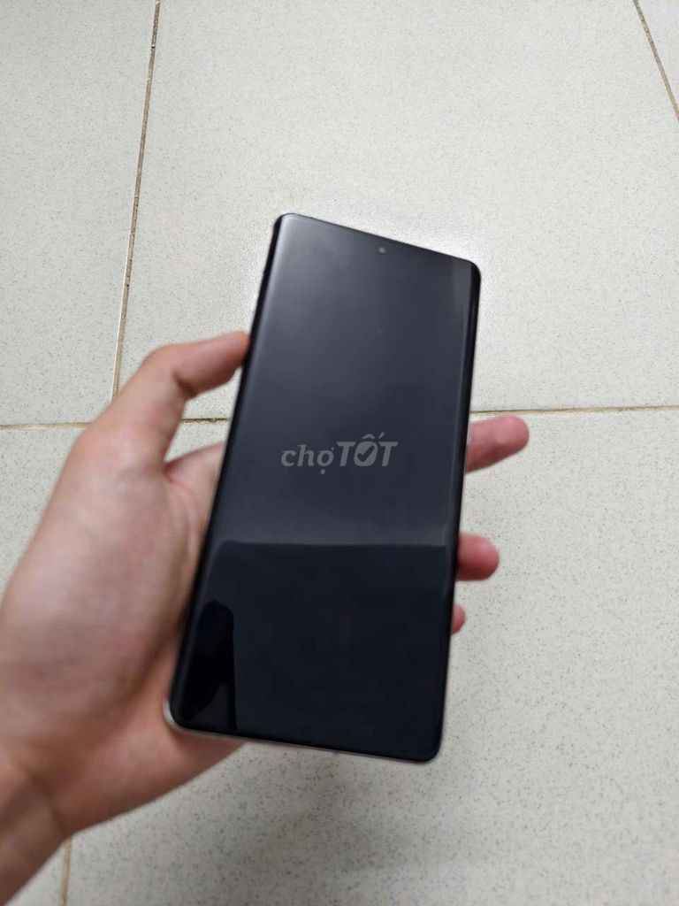 OnePlus 12 256GB Rom quốc tế OTA. Mua bán Điện thoại tại Quận Tân Phú Tp Hồ Chí Minh được đăng bởi Thanh Vinh hình 1