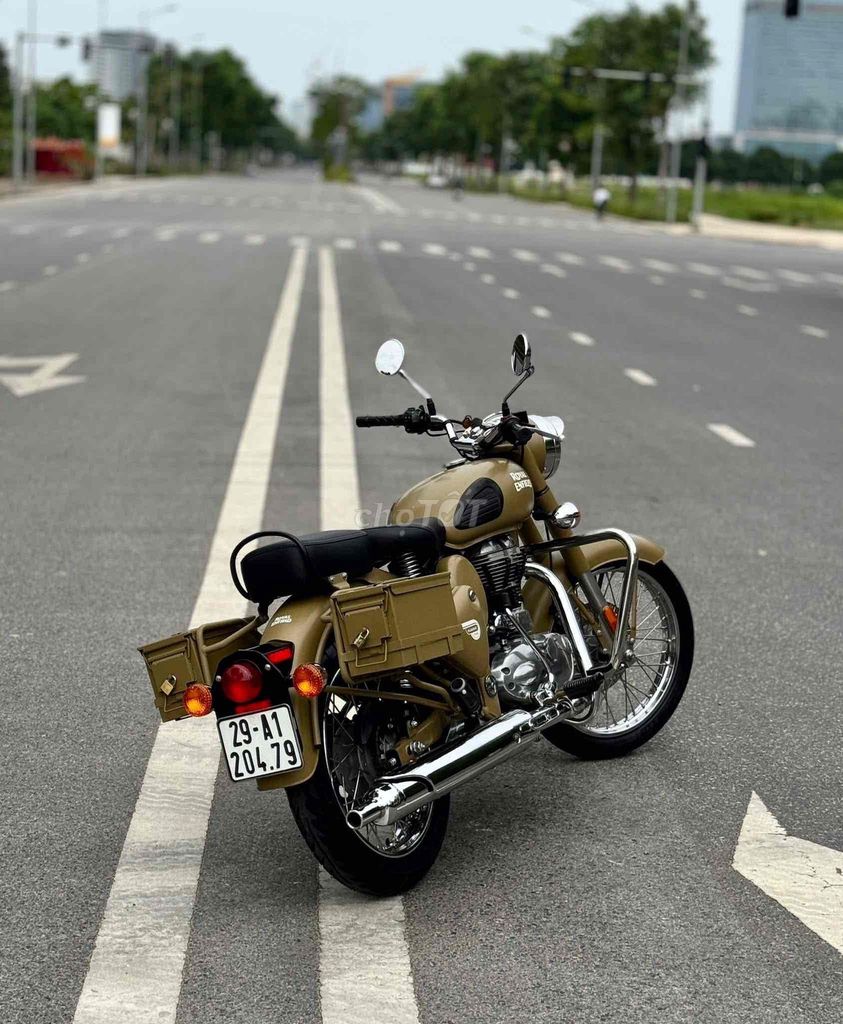 Royal Enfield Classic 500 ABS. Mua bán Xe máy tại Quận Cầu Giấy Hà Nội được đăng bởi Tuấn Việt Motor hình 5