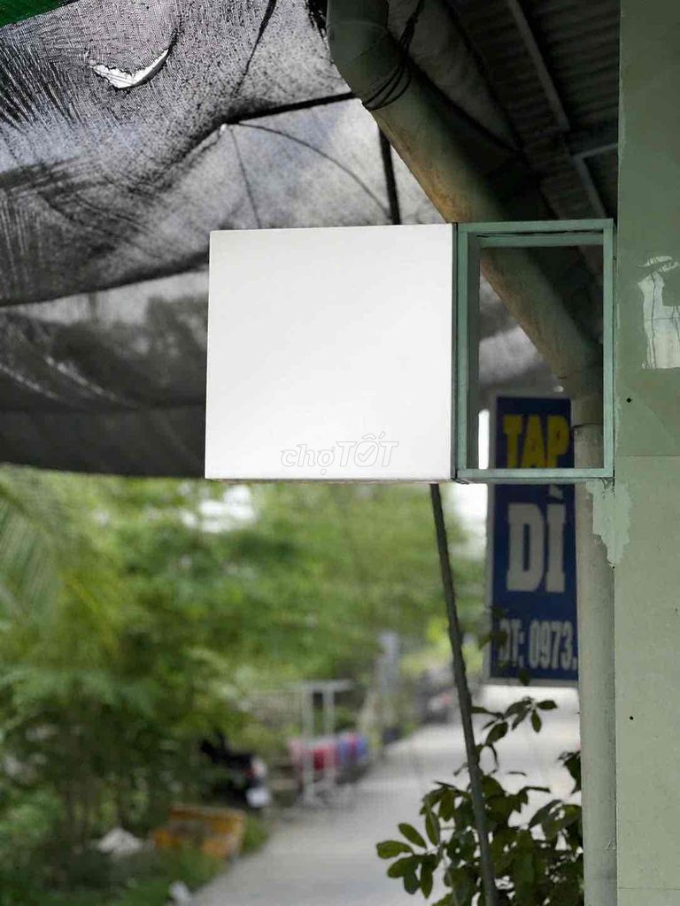 Hộp đèn bảng hiệu Vuông 50cm. Mua bán Đồ chuyên dụng, Giống nuôi trồng tại Quận Ninh Kiều Cần Thơ được đăng bởi Kiều My hình 1