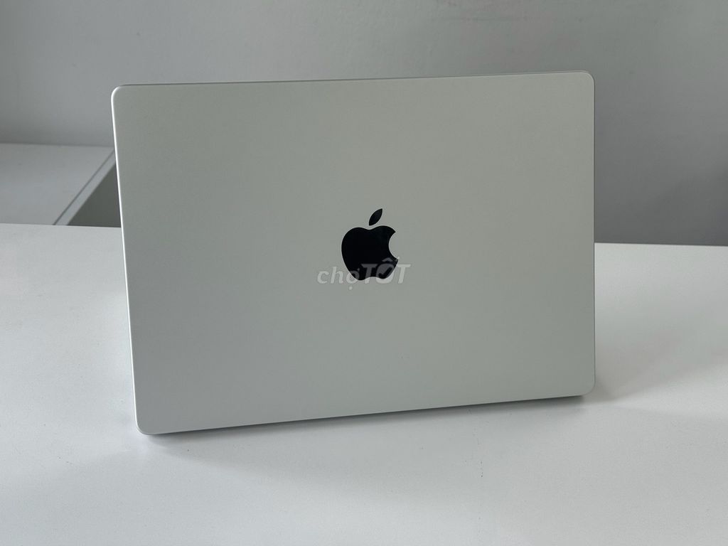 Apple MacBook Pro M3 Pro 14 inch 18GB/512GB . Mua bán Laptop tại Quận Đống Đa Hà Nội được đăng bởi Cường Nguyễn hình 1