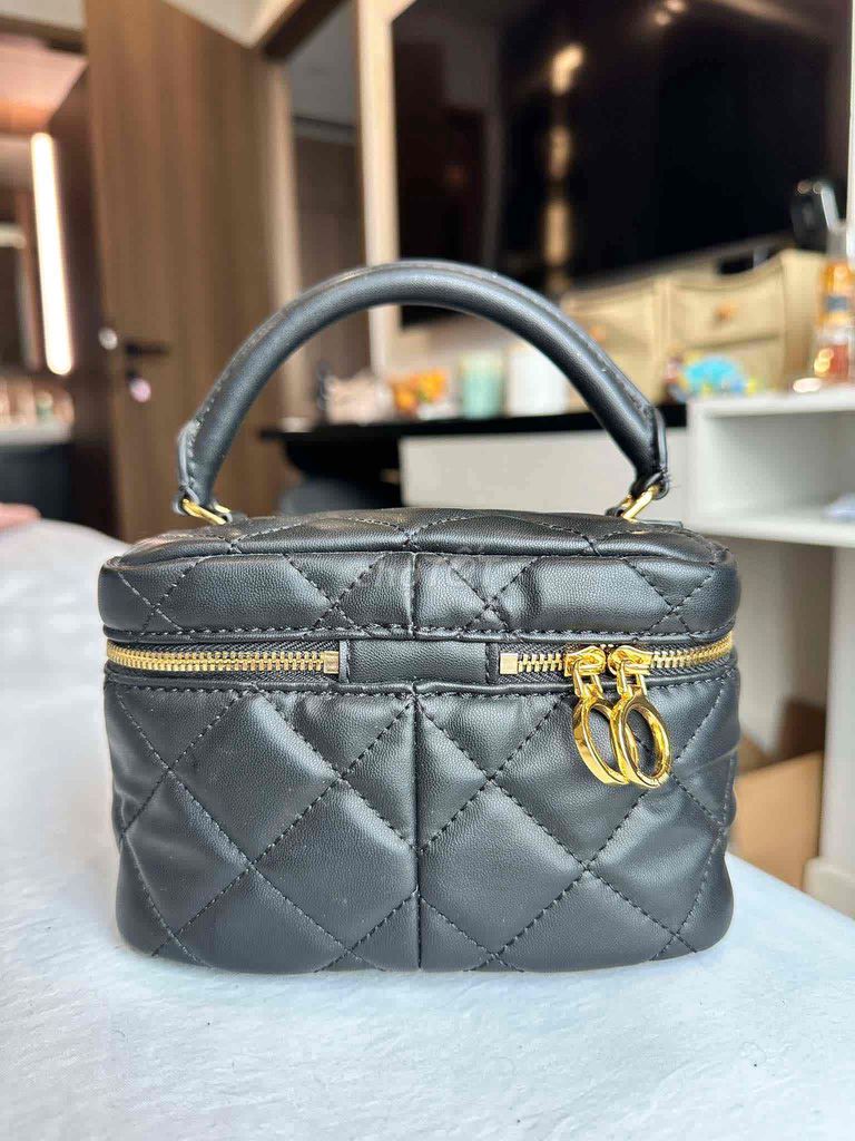 Túi Charles&Keith auth