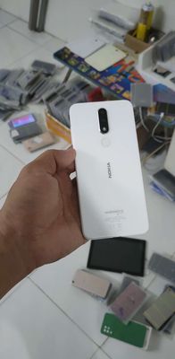 Nokia 6.1 plus, ram 4gb, 64hb