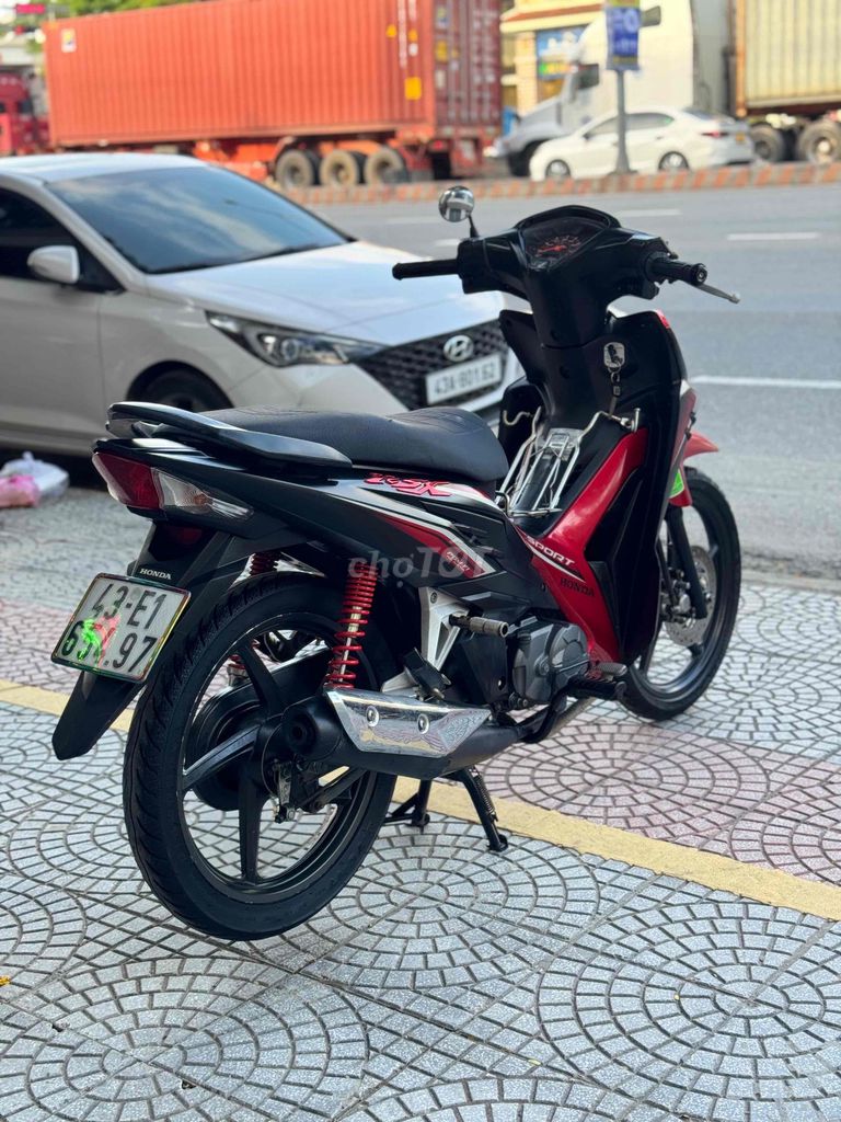 Honda Wave RSX 2022 красно-чёрный