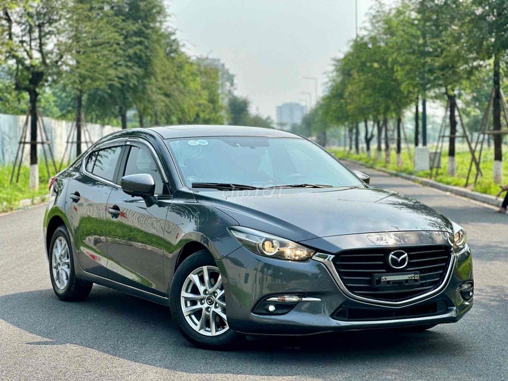 Mazda 3 2019 1.5L Luxury - 60000 km