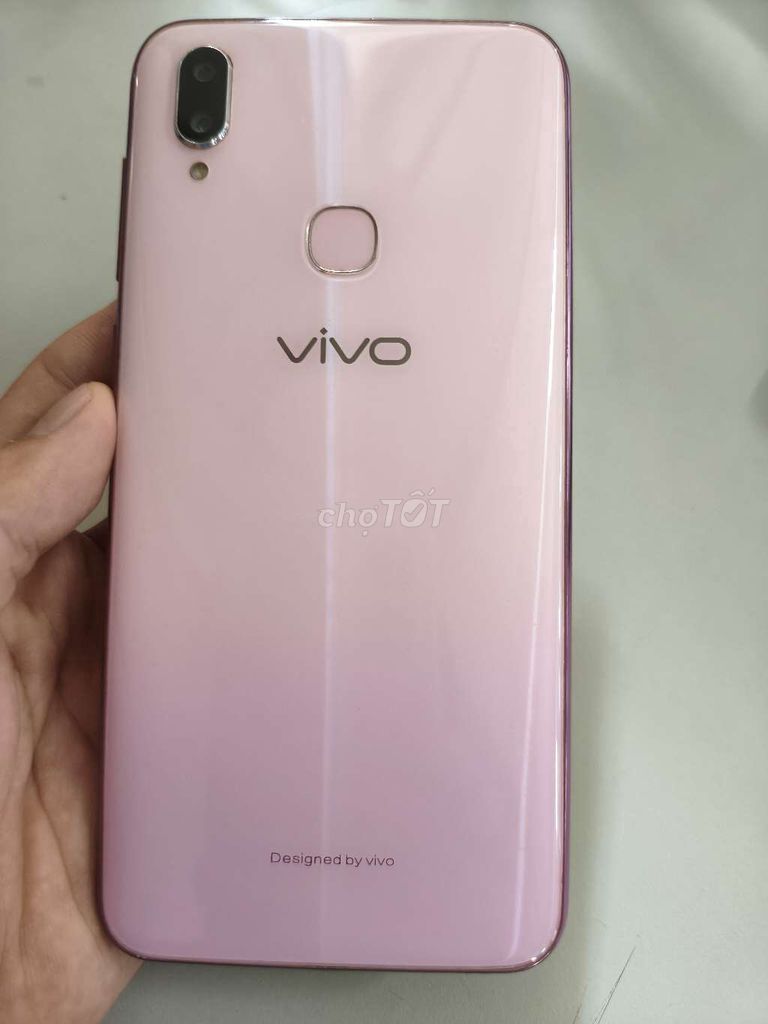 Vivo V11 Hồng 4GB/128GB. Mua bán Điện thoại tại Quận 3 Tp Hồ Chí Minh được đăng bởi Minh hình 1