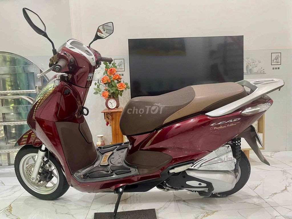 Cần bán xe lead đời 2022 phiên bản cao cấp. Mua bán Xe máy tại Quận Tân Phú Tp Hồ Chí Minh được đăng bởi Thuỳ Linh hình 3