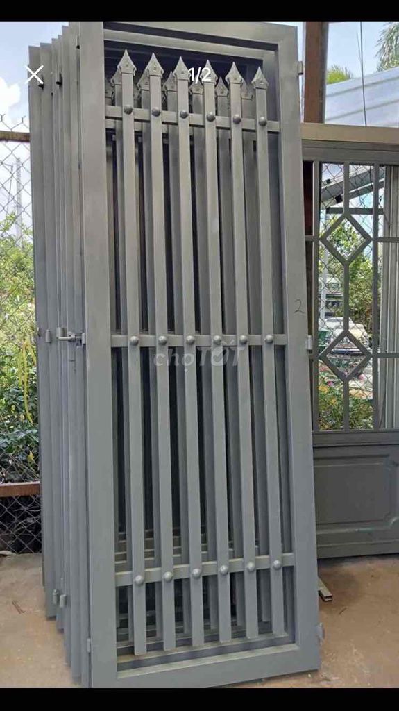 Cửa cổng Sắt Xám 3m x 2m33 4 cánh. Dịch vụ nhà cửa khác tại Quận Tân Phú Tp Hồ Chí Minh được đăng bởi Quốc Tuấn hình 1