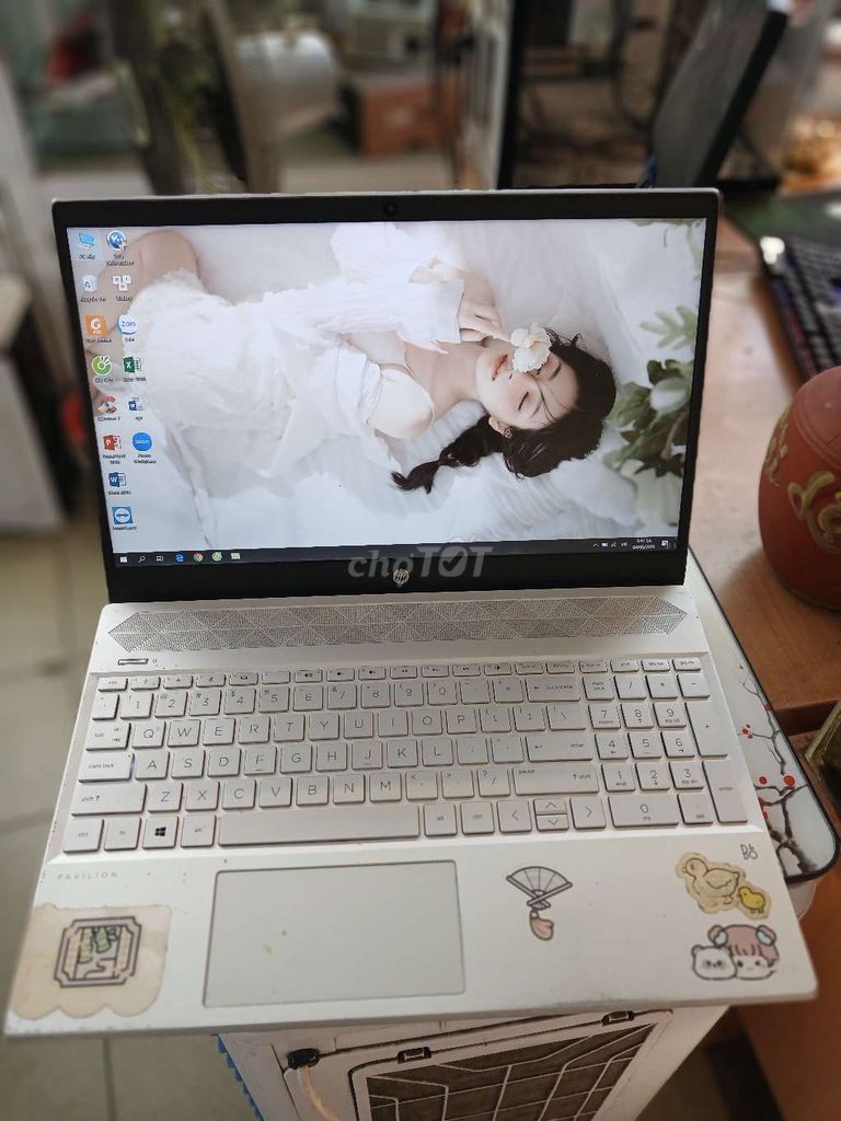 HP Pavilion 15 i5-1035G1 15.6 inch 4GB/128GB. Mua bán Laptop tại Quận Hai Bà Trưng Hà Nội được đăng bởi nguyễn huyền my hình 1